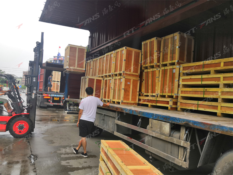 瑞泰風工業(yè)風扇實拍出貨圖