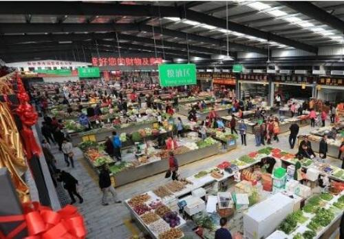 菜市場該如何通風降溫呢？瑞泰風環(huán)保空調為居民買菜送清涼