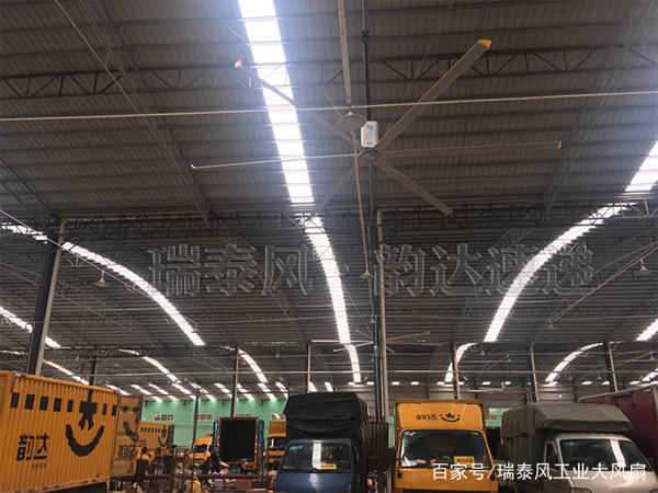 大型倉(cāng)庫(kù)降溫通風(fēng)設(shè)備廠家 找瑞泰風(fēng)省心省力